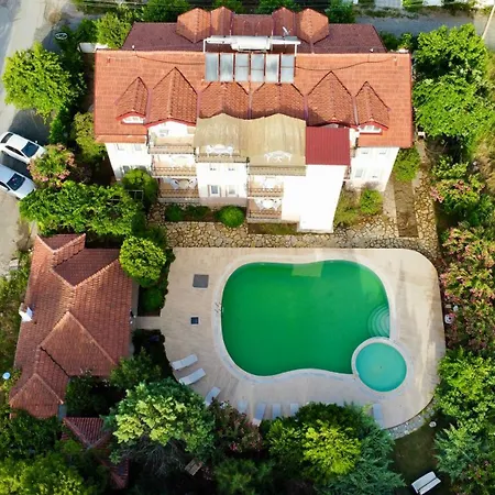 Angels Garden ホテル ダルヤン